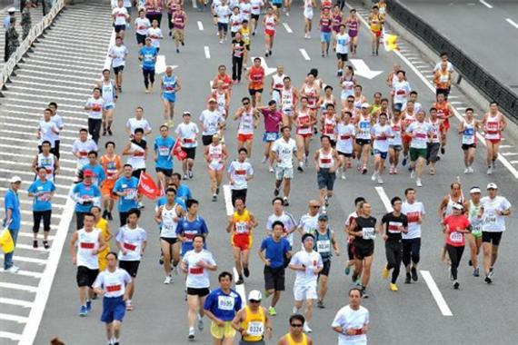 马拉松热的背后，跑者是否真的受益？
