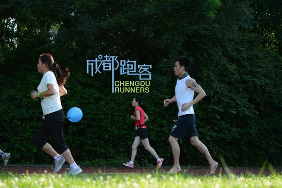 成都跑客：向跑友推广跑步文化，用跑步凝聚纯粹快乐。