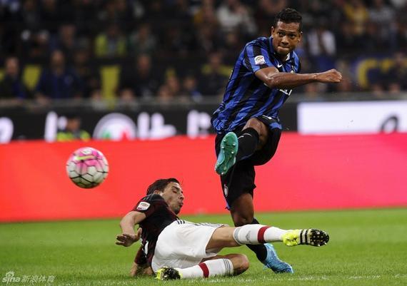 The Italian media: Adriano transfer fails to hinder Suning signed guarin treatment have been settled