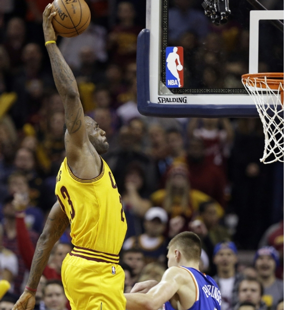 24+9+5终结一扣君临天下 可惜詹皇对面少了他_NBA_新浪竞技风暴_新浪网