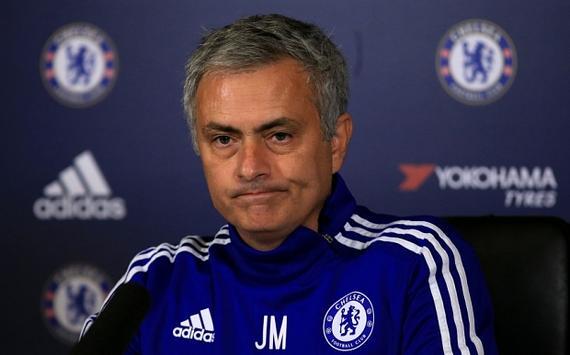 Manchester United laugh! Mourinho's Chelsea of the Red Devils have to pay wages