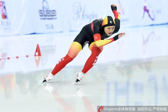张虹500米夺冠
