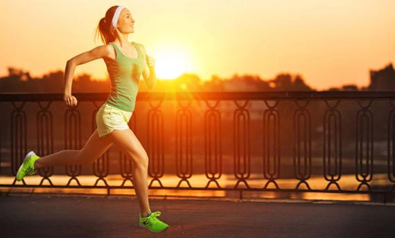 过年坚持跑步的10个理由：可躲避相亲 卖力减肥
