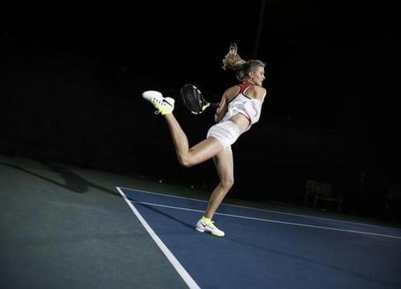 网球运动员布沙尔穿着NikeCourt Air Zoom Ultrafly网球鞋