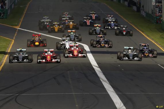 2016F1揭幕站澳大利亚大奖赛发车