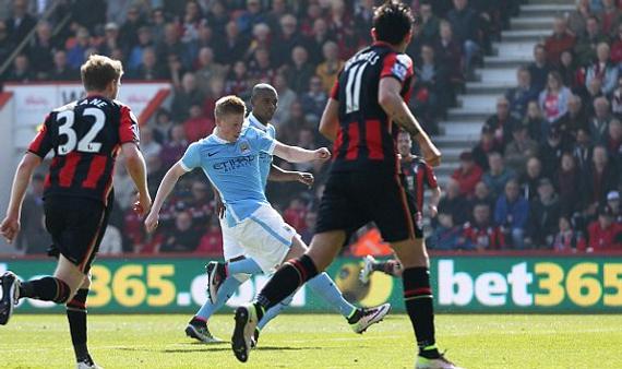 英超-德布劳内复出进球 阿圭罗破门 曼城半场3-0