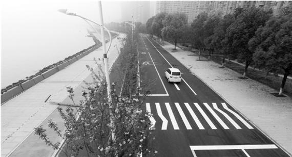 全杭城最美最长的塑胶跑道