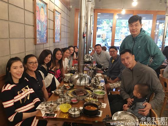 Shipeng Wang's birthday will match commentary Kobe Yi debut with his wife and children