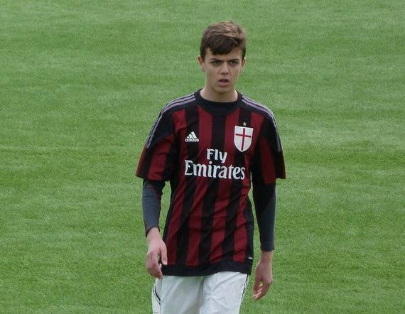 送给爷爷!U15锦标赛小小马尔蒂尼进球 5-2大捷