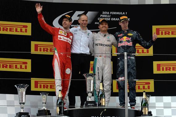 2016 F1 中国大奖赛领奖台照片
