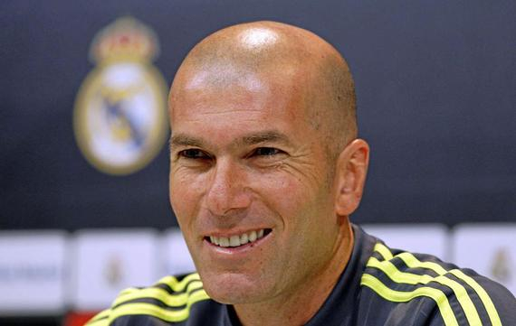 齐达内:C罗的地位无可撼动 他每场比赛都想上