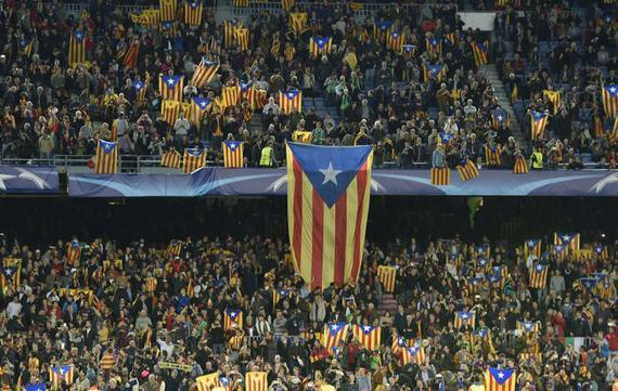 西班牙政府禁止巴萨球迷将加泰罗尼亚旗帜带入国王杯决赛现场