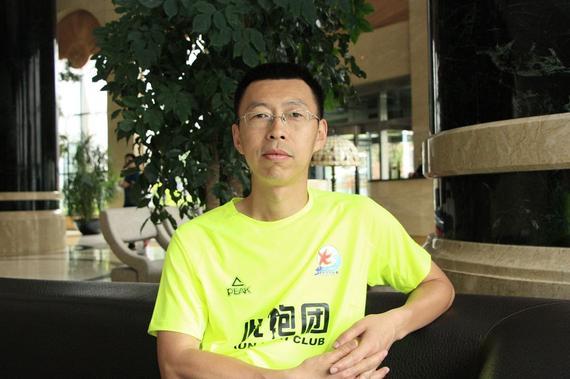 专访匹克设计中心总监崔亚光跑鞋要满足跑友需求