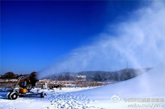 白鹿塬滑雪场