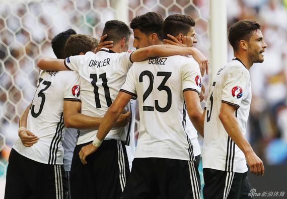 德国队顺利晋级欧洲杯八强