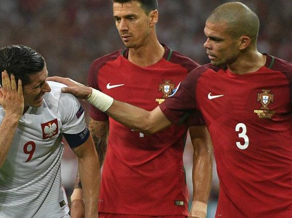 对手指出葡萄牙致命软肋:有信心淘汰C罗进决赛