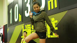 美女主持爱跑步