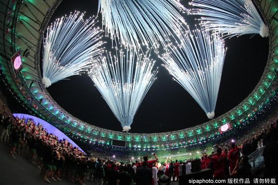 里约奥运会开幕式烟火绚烂