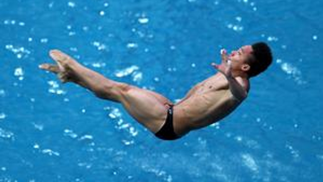 何超重大失误无缘3米板决赛