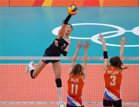 朱婷砍33分无愧头号功臣 女排拦网占优发扣劣