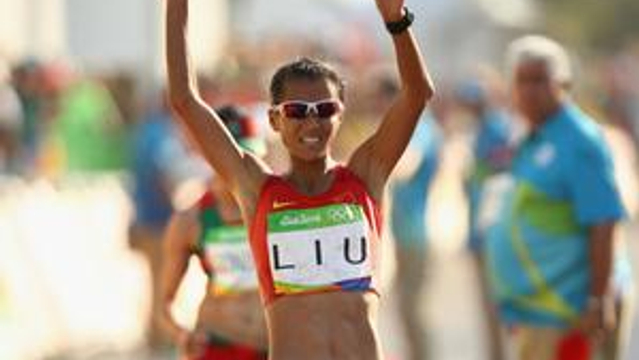 刘虹夺冠冲线瞬间