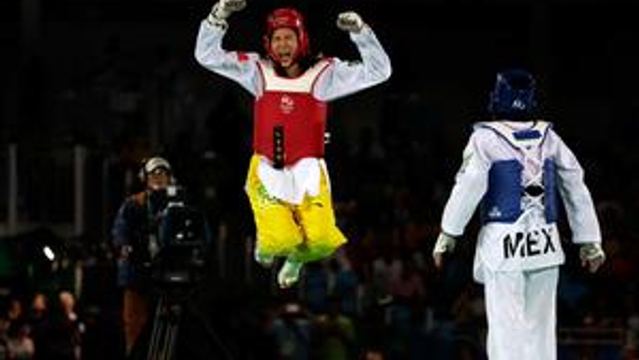 郑姝音出战跆拳道女子+67kg金牌赛