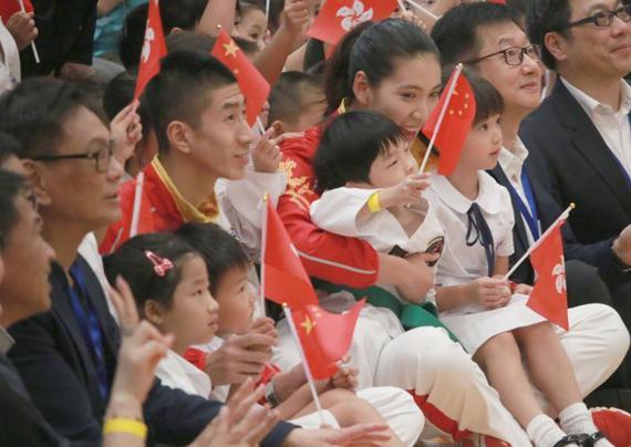 两人此前在港澳参加活动