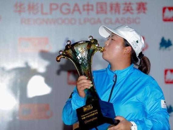 中国一姐冯珊珊夺得2013年华彬LPGA赛冠军