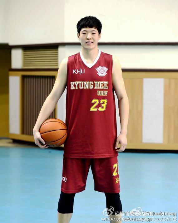 媒体称韩国男篮有意规划来自中国的球员吴迪龙
