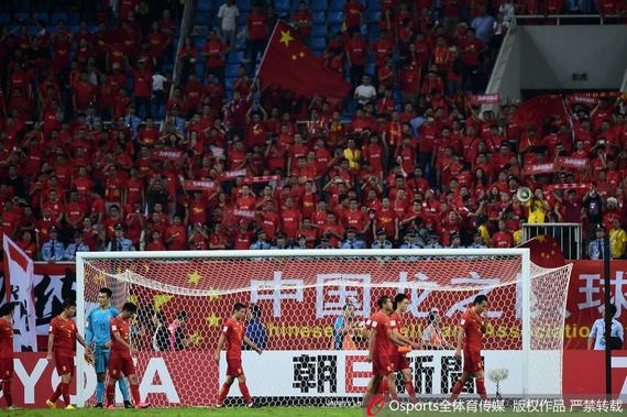 从国足主场转播看体育产业布局 跑马圈地更需