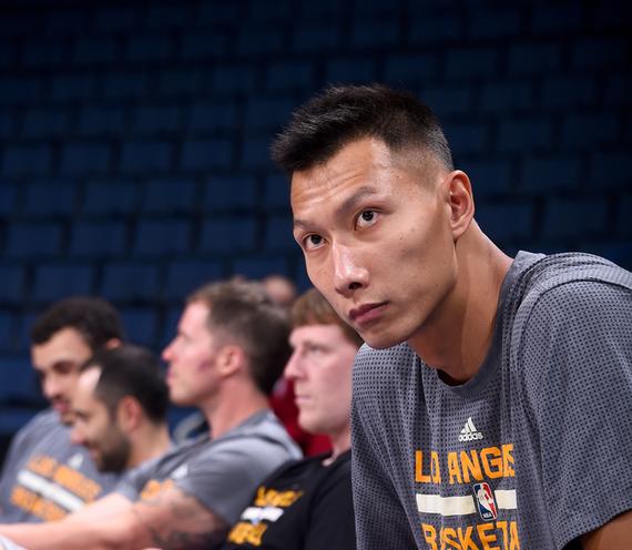 The lakers insider basic scheduled seating Yi jianlian is positioned center 3