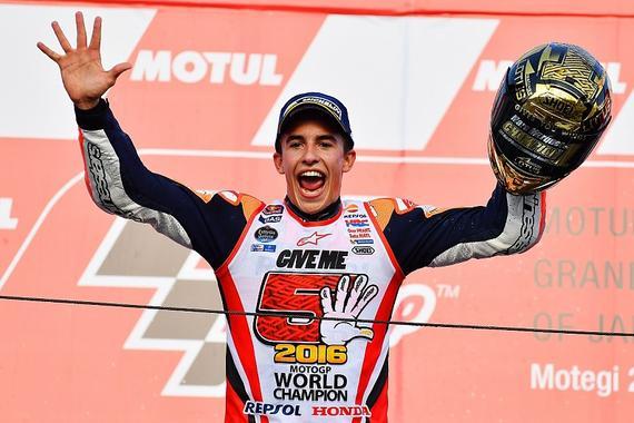 马克-马奎兹锁定他的第三个MotoGP世界冠军
