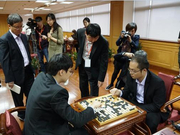 直播实录-应氏杯决赛Ⅲ 唐韦星乱战不敌朴廷桓