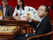 新浪视点:唐韦星打破常规 绝境方显胜负师气质