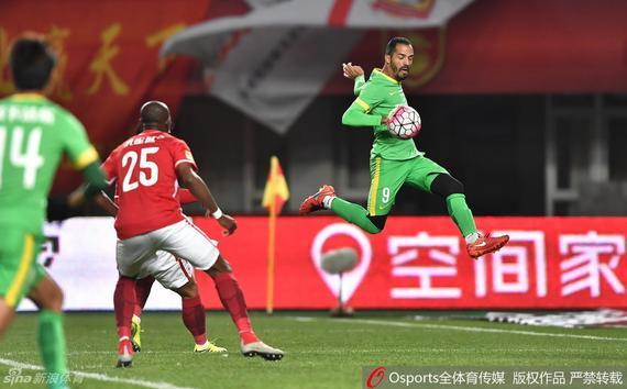 CSL - buffalo willem miss Greentown away 0-0 huaxia into the relegation zone