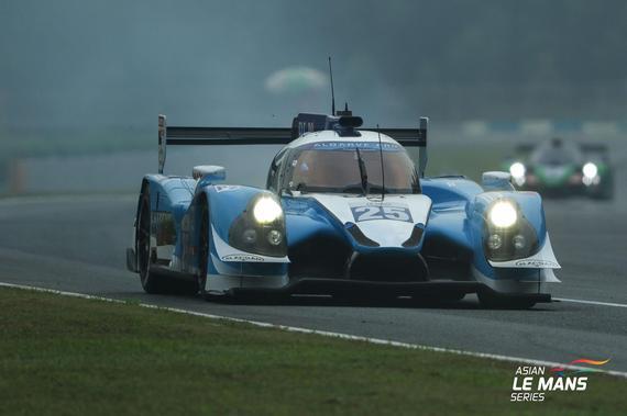 亚洲勒芒系列赛揭幕战，排位赛最快圈速 Algarve Pro Racing车队的15号Ligier JSP2 Nissan