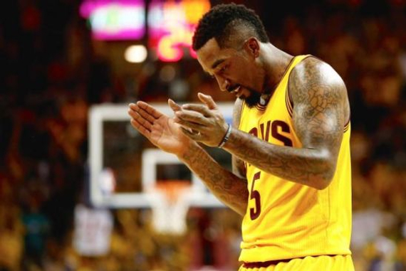 JR-史密斯也可以成为英雄