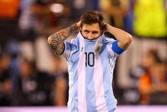 阿根廷跌到第六了