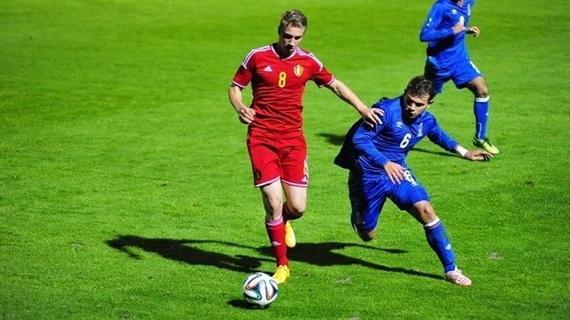 维雷斯代表比利时青年队出场