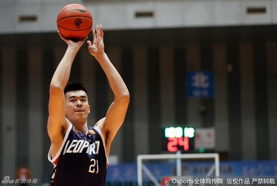 李慕豪本赛季表现优异