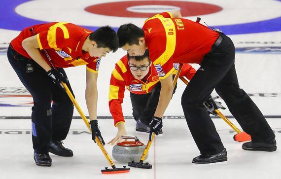 Pan Pacific curling tournament men and women's team finals won world championships tickets