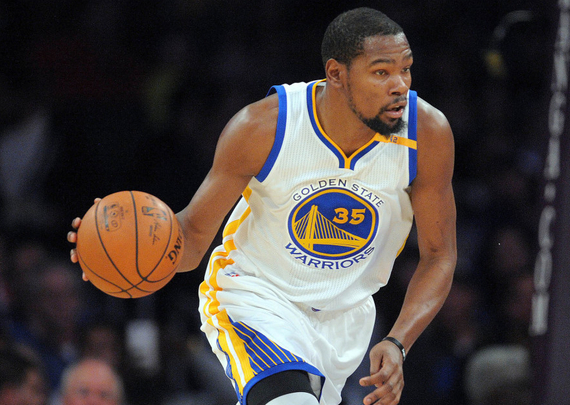 勇士MVP!29+9+6+2大杀四方 这队到底谁是老