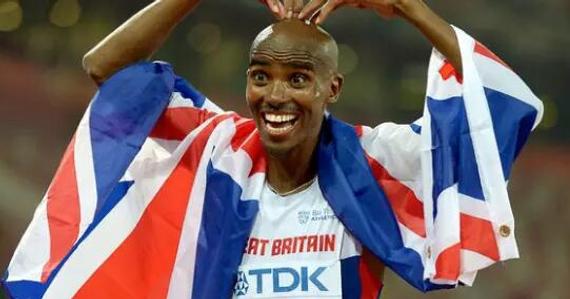 BBC年度体育人物将从16位候选人中,经由公众投票产生,颁奖典礼将于当地时间12月18日18:40开始。 岁末年终,又到年度评选之时。英国广播公司(BBC)现已公布2016年年度体育人物候选人名单,共有16位运动员入选,包括3名残疾人运动员,其中有8人是首次获得提名。 莫-法拉再度入围 Mo Farah 33岁 项目:中长跑 这位索马里裔的伦敦人,无疑是田径场上非洲军团的绝对天敌。今年夏天的里约奥运会上,莫法拉在一个踉跄之后依然卫冕夺冠,当今世界万米之王的地位无人可以撼动,Mo