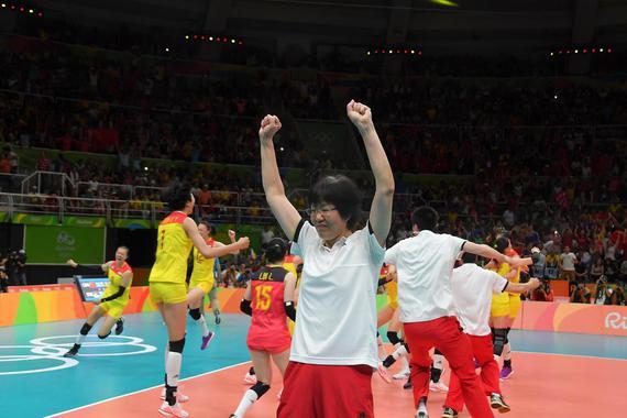 World volleyball world first! Lang ping rehearsing coach technology committee