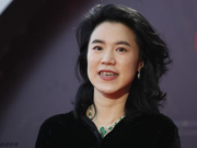 王楠:为郎导颁奖是我荣幸 壕!所戴翡翠或值300万