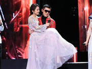 视频-张继科登跨年演唱会 霸气演唱+公主抱赵丽颖