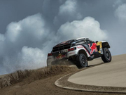 视频-2017年达喀尔拉力赛SS7 老彼得赢得甩泥大战