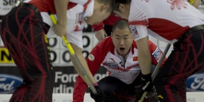 男子冰壶世锦赛中国逼日本认输 6胜5负第五收