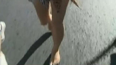 跑者野人装赤脚跑北马