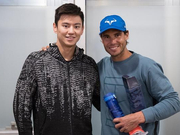 纳达尔与宁泽涛在中网相见互赠礼物